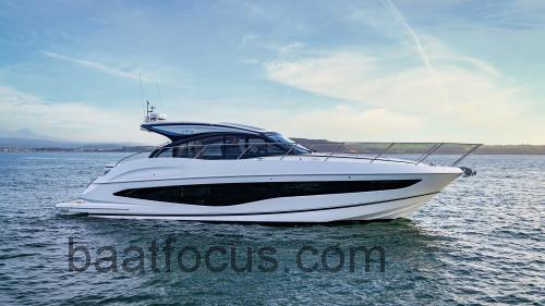 Princess V50 Deck Saloon Spesifikasjoner og anmeldelser